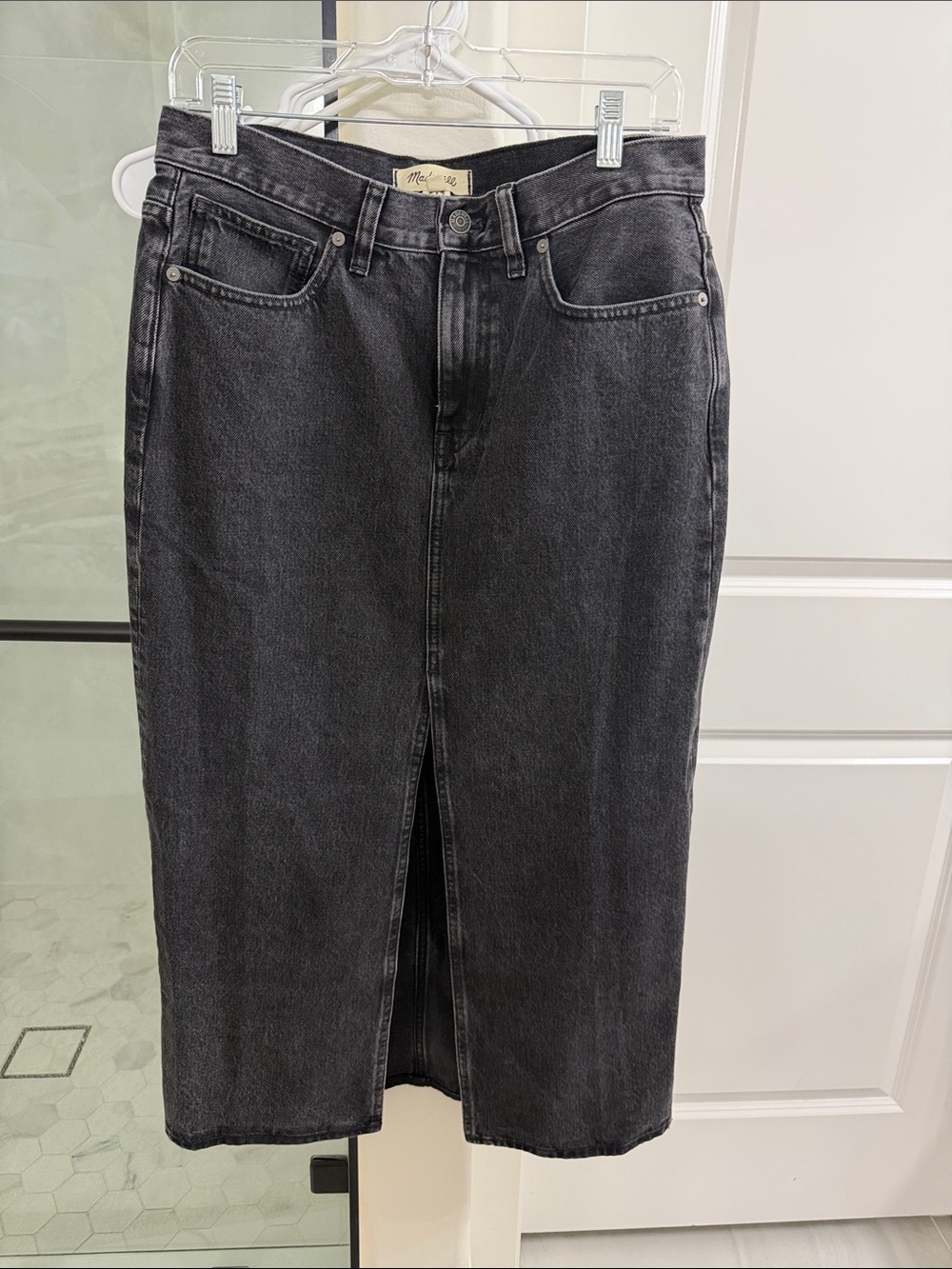 Madewell Straight-Leg Black Denim Skirt